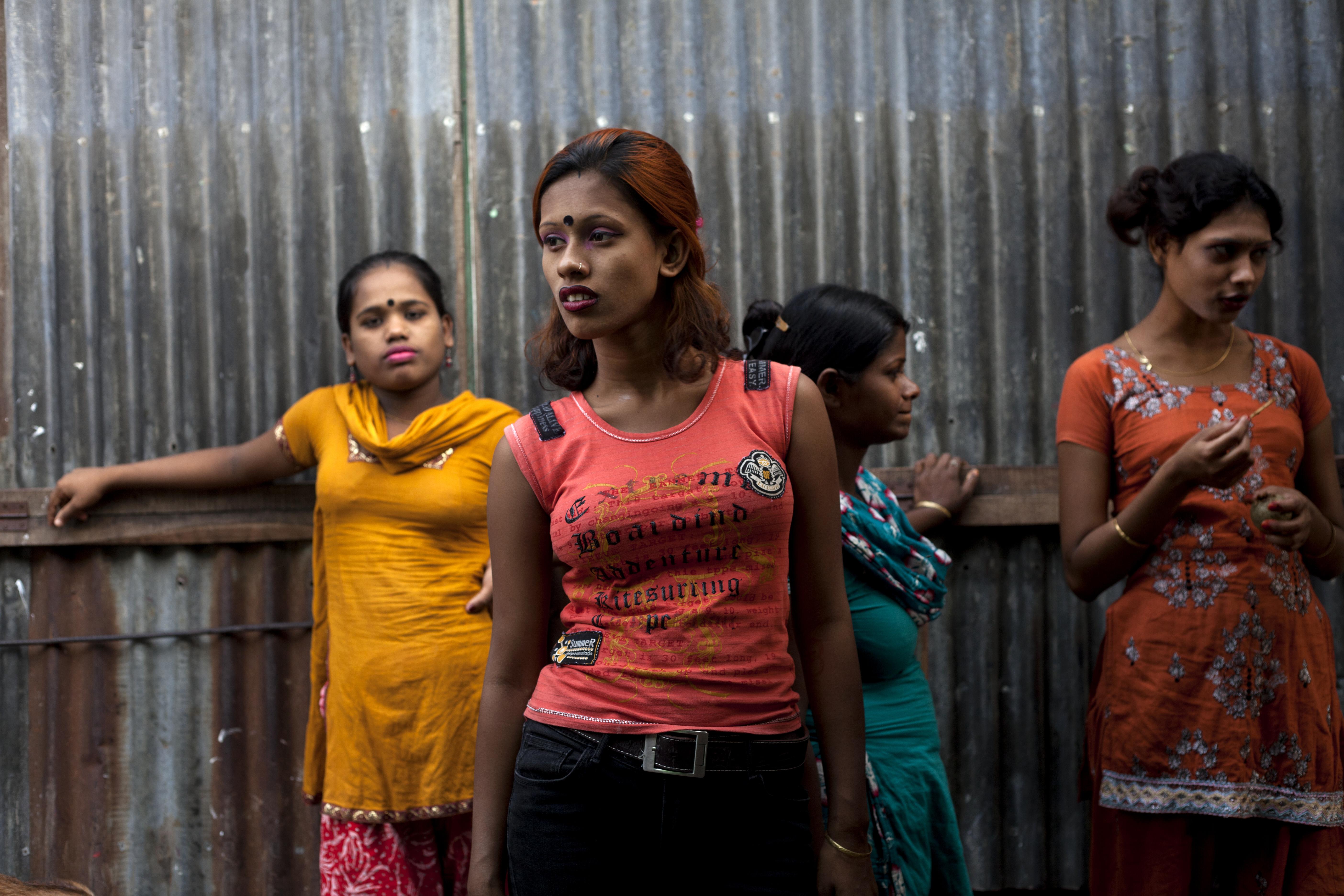  Prostitutes in Raipur (BD)
