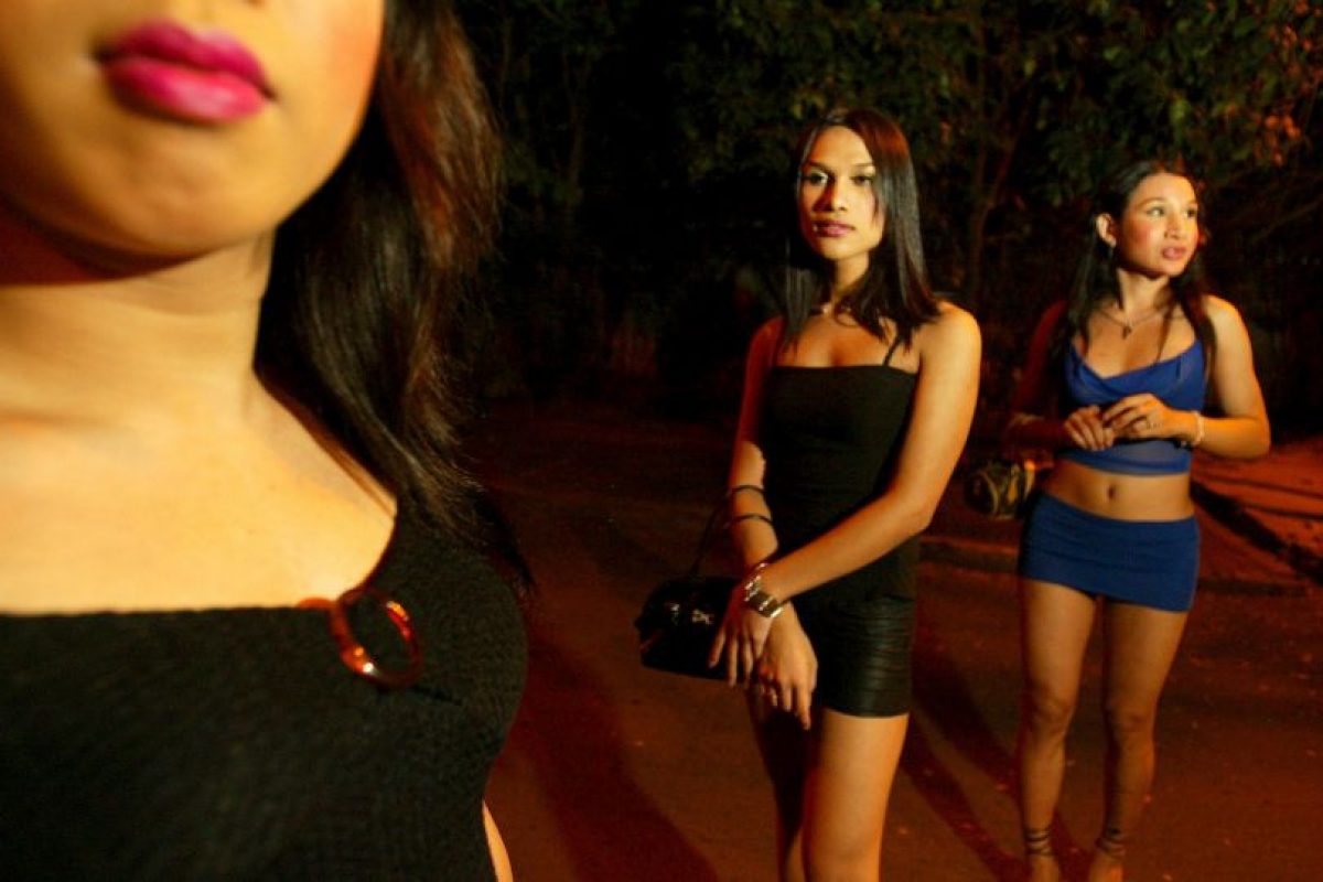  Hookers in Apopa, San Salvador