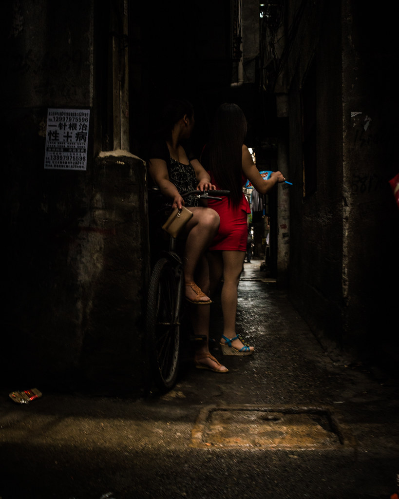  Buy Prostitutes in Phan Thiet,Vietnam